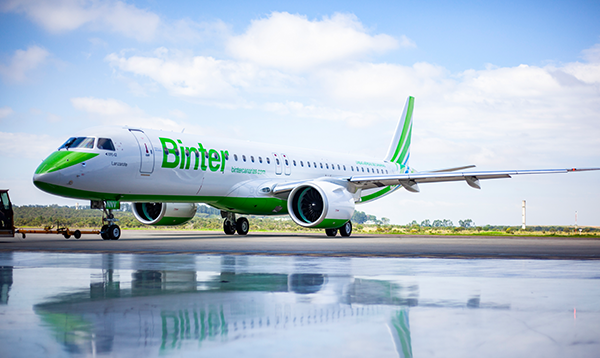 Avion Binter sur le Tarmac d'Agadir