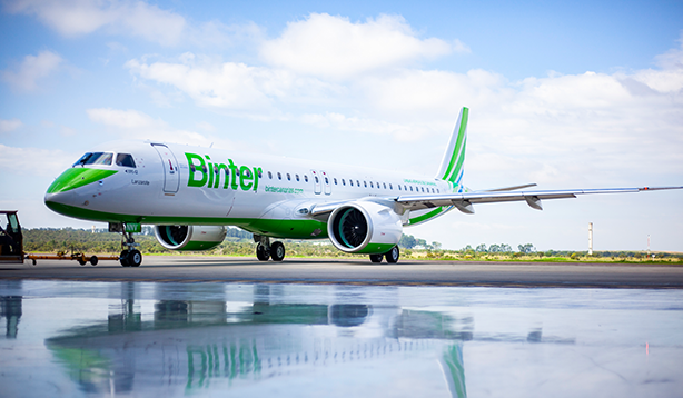 Avion Binter sur le Tarmac d'Agadir