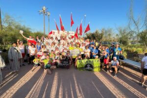 Participants de la compétition de la marche nordique à Agadir