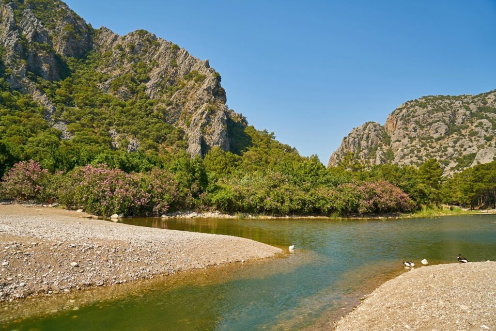 des piscines naturelles pour se baigner à Paradise Valley Agadir